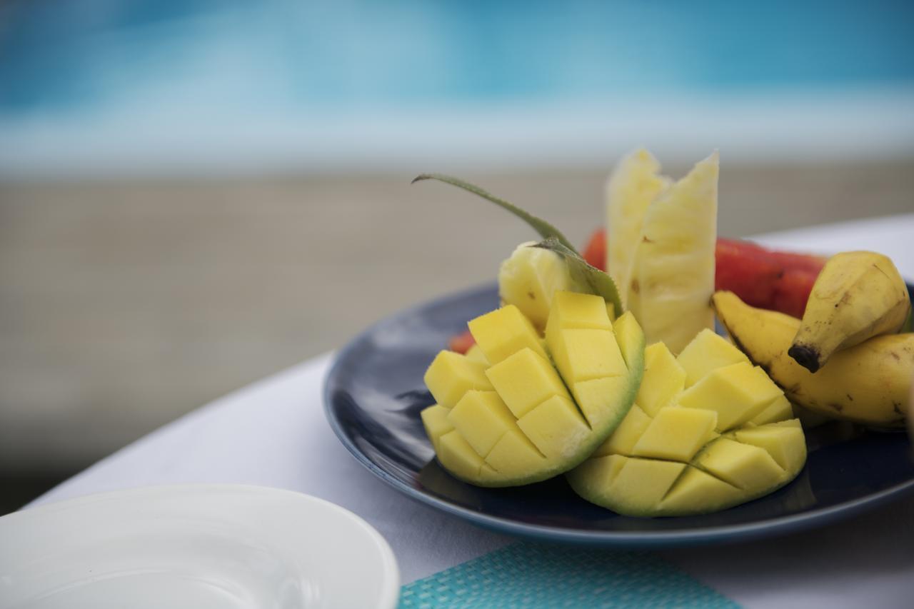 Hotel D'anse Boileau & Restaurant Chez Plume 4*