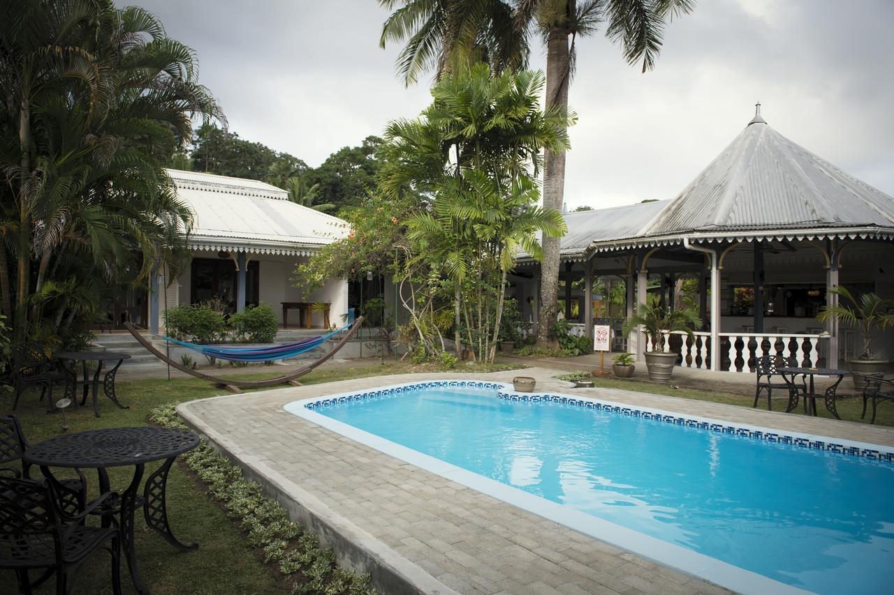 D'anse Boileau & Restaurant Chez Plume Anse Boileau